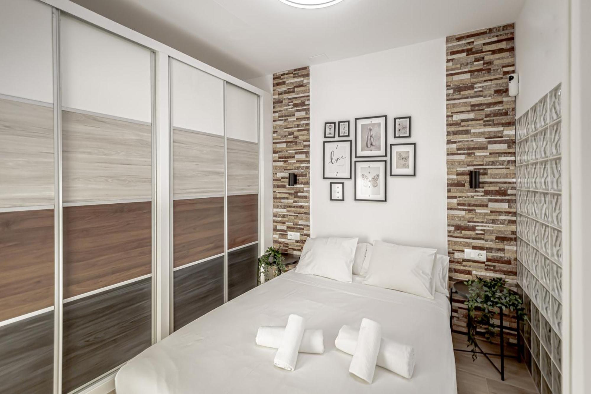 Apartamentos Franco Rodriguez Madri Exterior foto